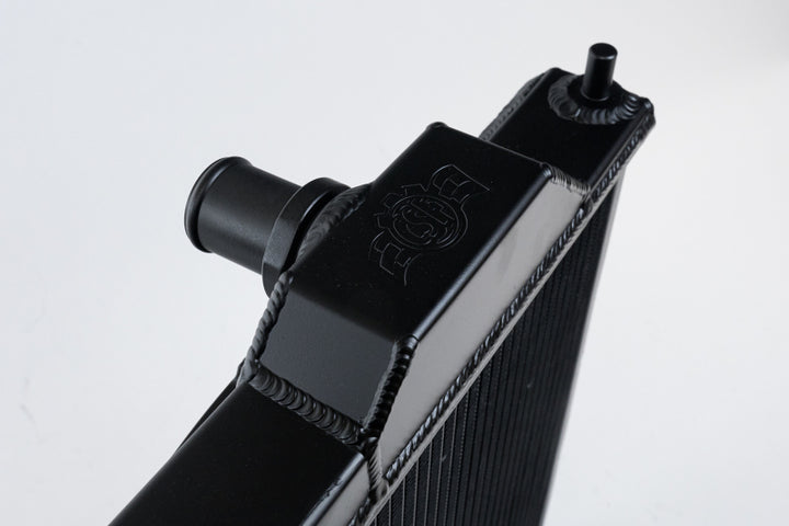 CSF Full-Slim Radiator w/12in Fan & Shroud/-16AN - Black for EVO 8/9